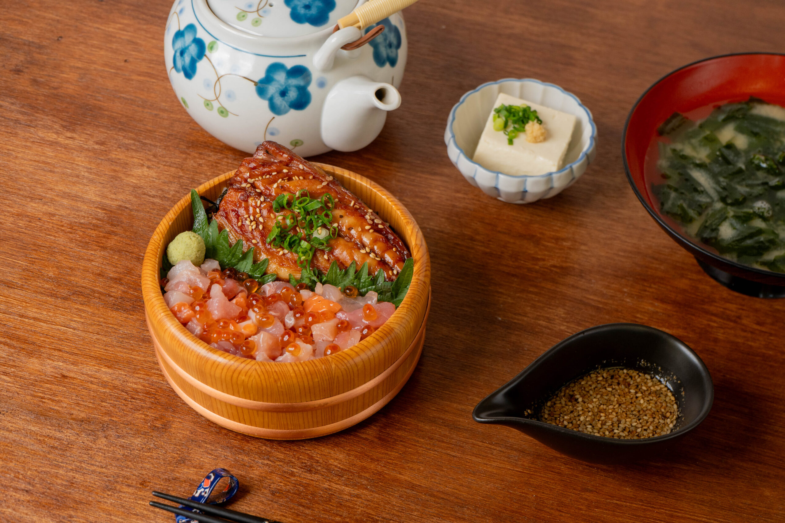 「若狭おばま醤油干し」鯖濱丼