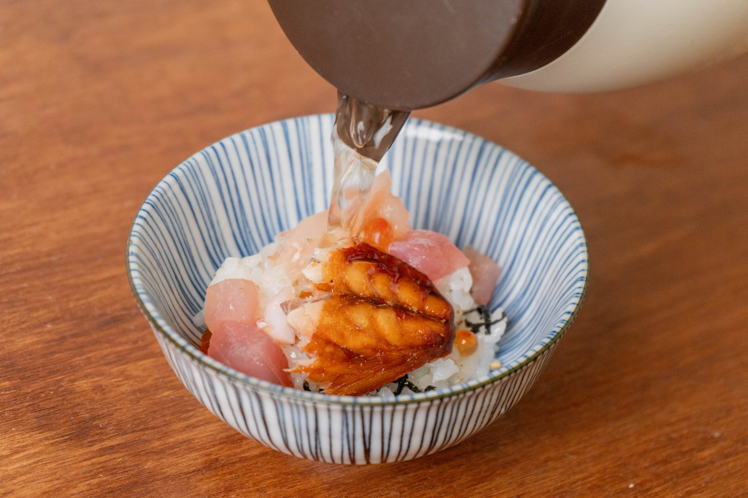 「若狭おばま醤油干し」鯖濱丼